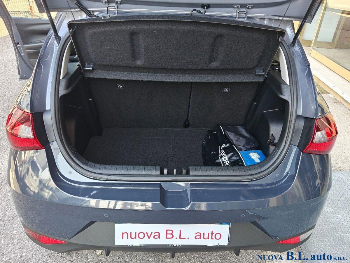 Hyundai i20 1.2 Gpl Connectline mt (16)