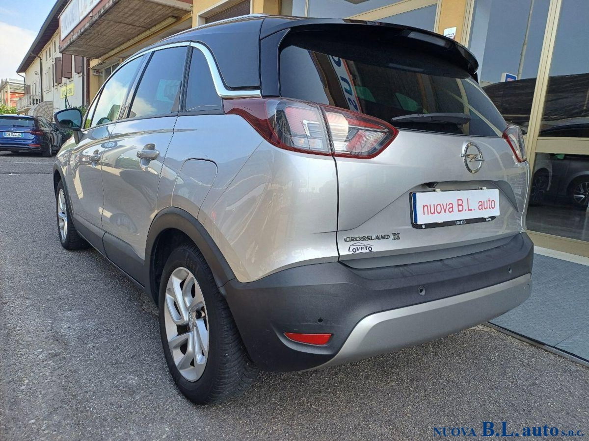 Opel Crossland X 1.2 12V Innovation (2)
