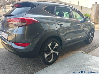 Hyundai Tucson 1.7 CRDi DCT XPossible (2)