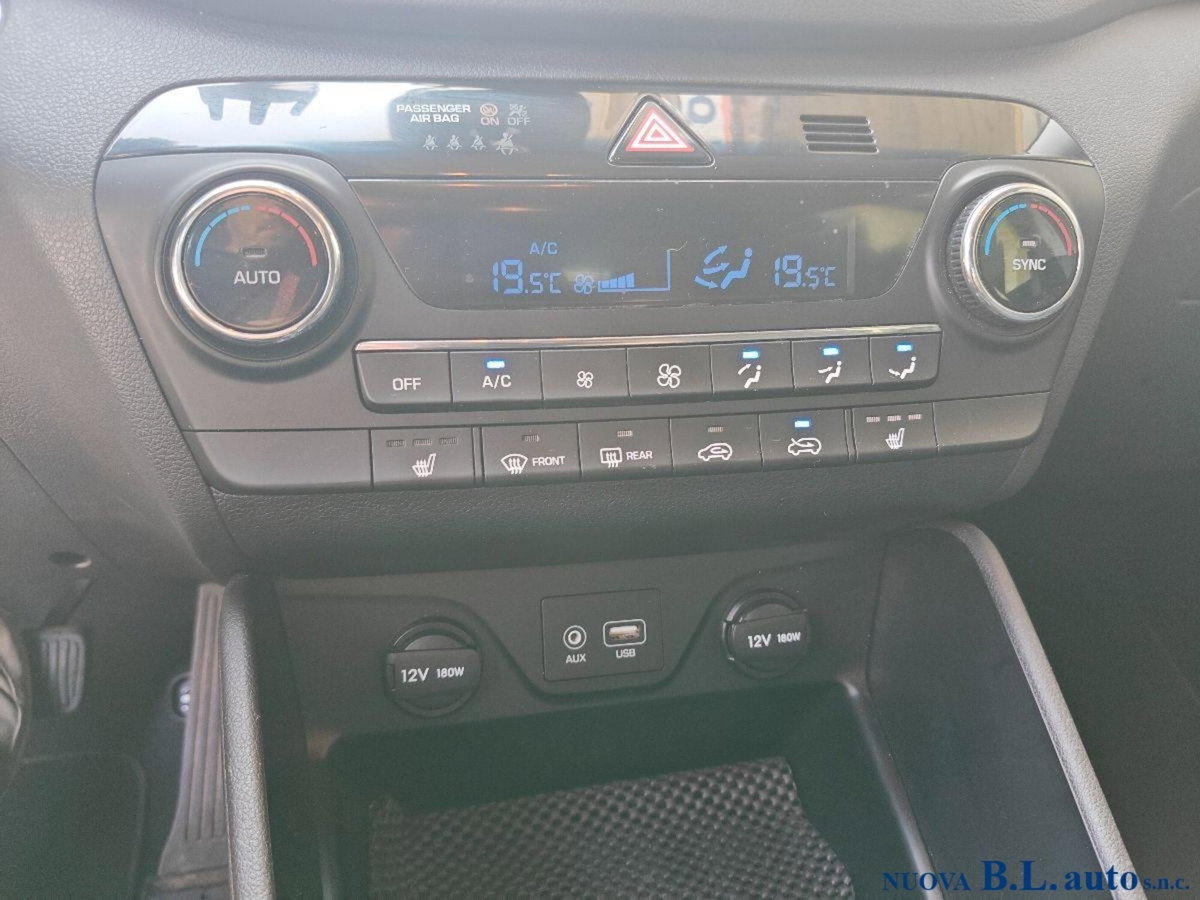 Hyundai Tucson 1.7 CRDi DCT XPossible (9)
