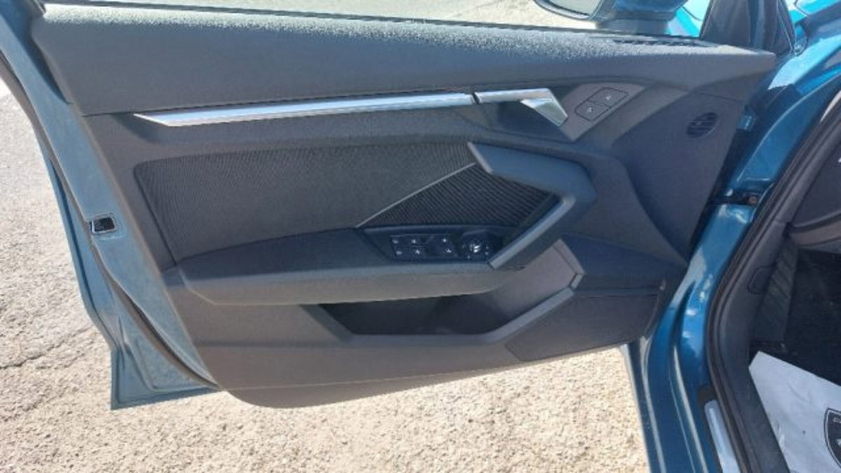 Audi A3 Sportback 30 TFSI Business Advanced (16)