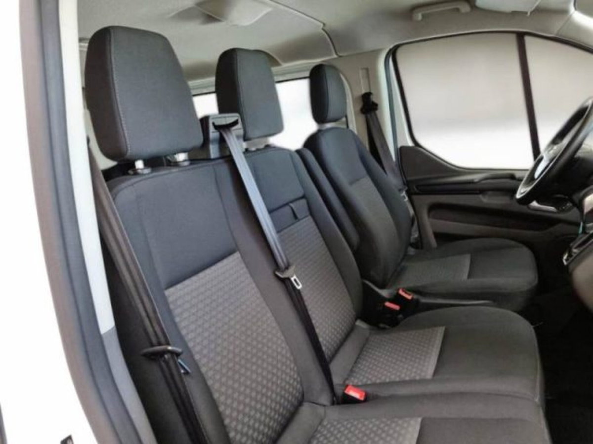 Ford Transit Custom Furgone 320 2.0 EcoBlue 130 PC Combi Trend (11)