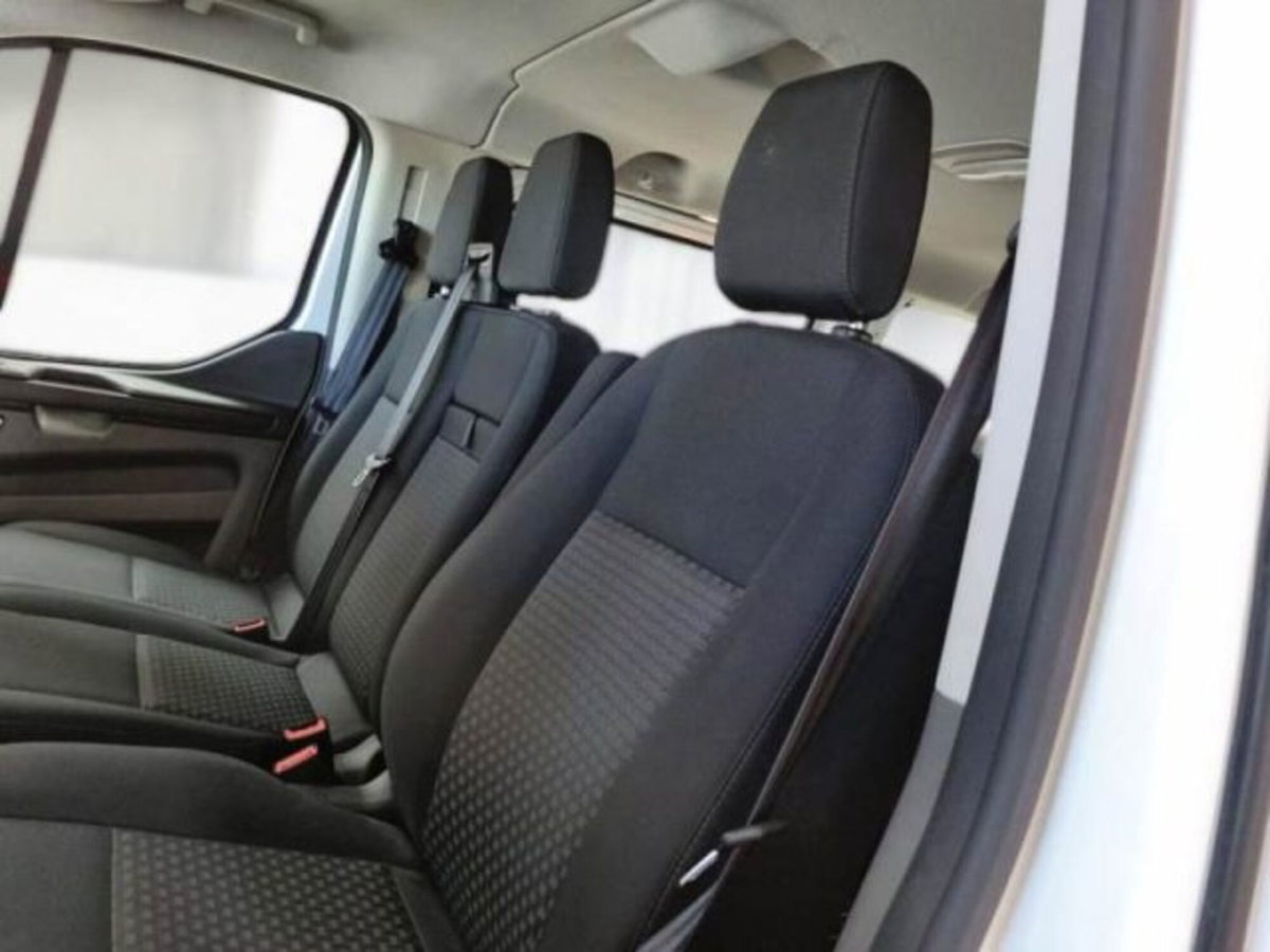 Ford Transit Custom Furgone 320 2.0 EcoBlue 130 PC Combi Trend (9)