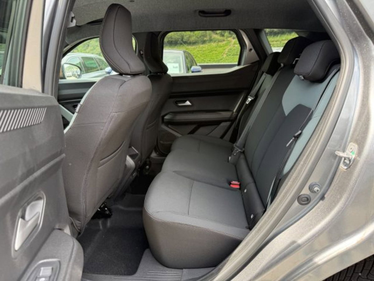 Dacia Duster 1.3 TCe FAP 4x4 Comfort (5)