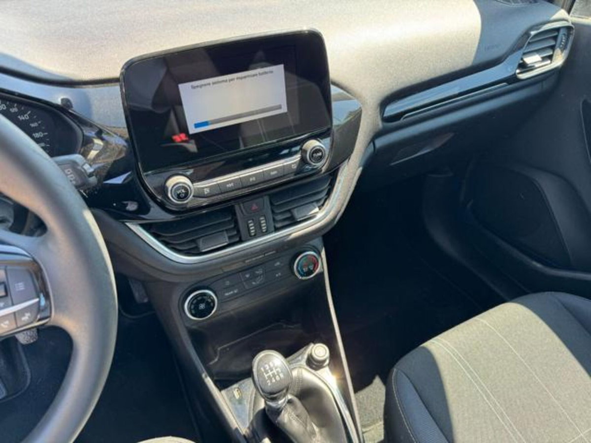 Ford Fiesta 1.5 TDCi 75CV 5 porte Titanium (11)