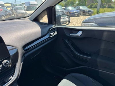 Ford Fiesta 1.5 TDCi 75CV 5 porte Titanium (12)