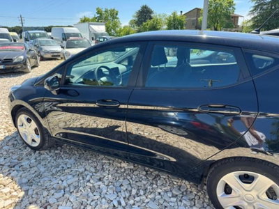 Ford Fiesta 1.5 TDCi 75CV 5 porte Titanium (3)