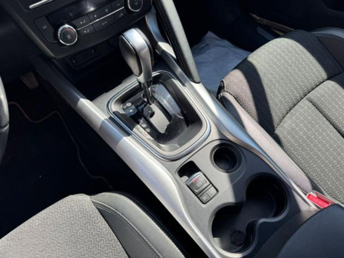 Renault Kadjar 8V 110CV Energy Life (11)