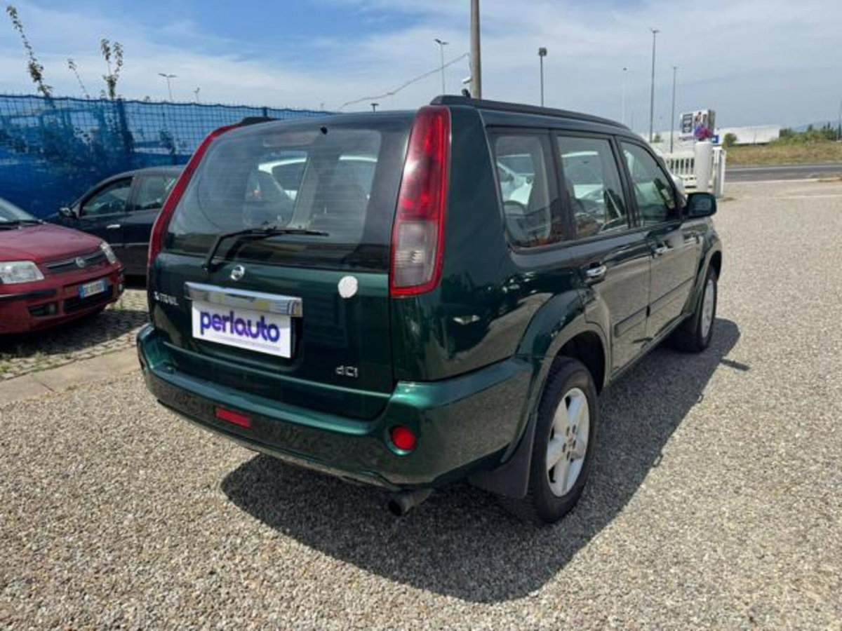 Nissan X-Trail 2.2 dCi Wild 4X2 (6)