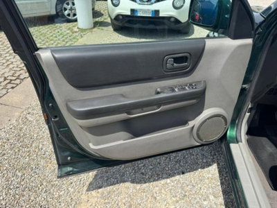 Nissan X-Trail 2.2 dCi Wild 4X2 (8)