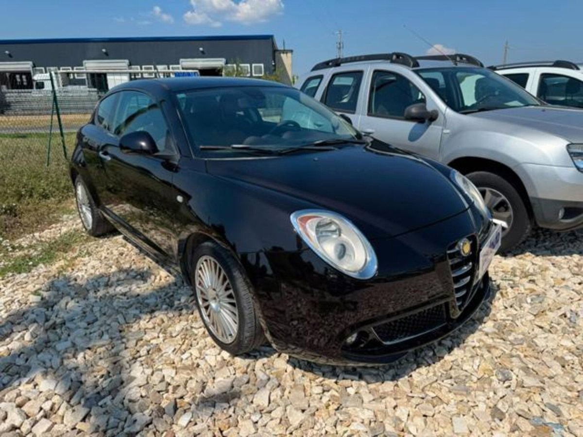 Alfa Romeo MiTo 1.3 JTDm-2 95 CV S&S Distinctive Sport Pack (2)