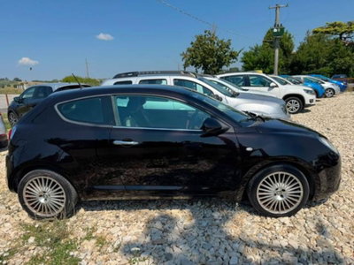 Alfa Romeo MiTo 1.3 JTDm-2 95 CV S&S Distinctive Sport Pack (5)