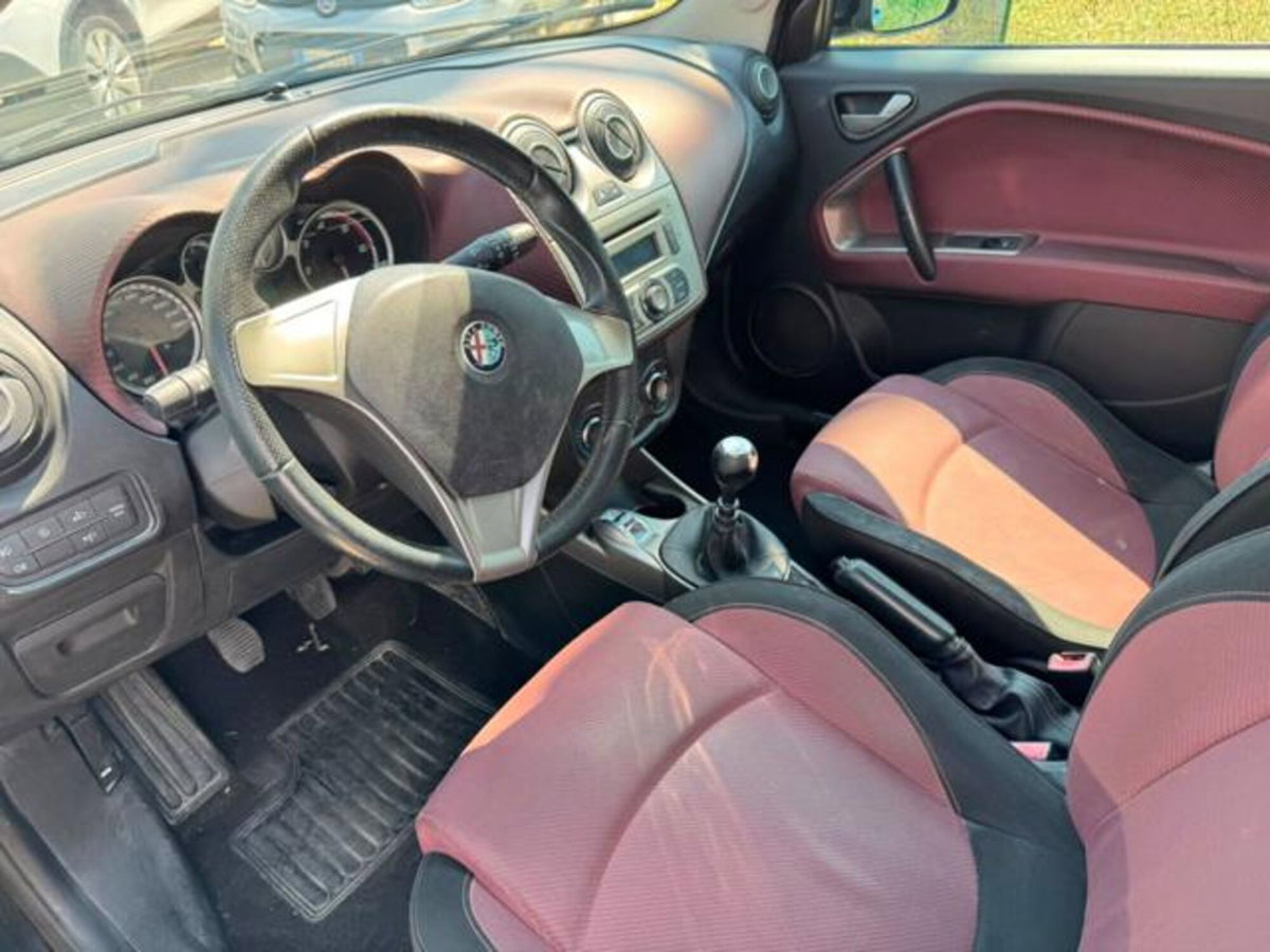 Alfa Romeo MiTo 1.3 JTDm-2 95 CV S&S Distinctive Sport Pack (9)