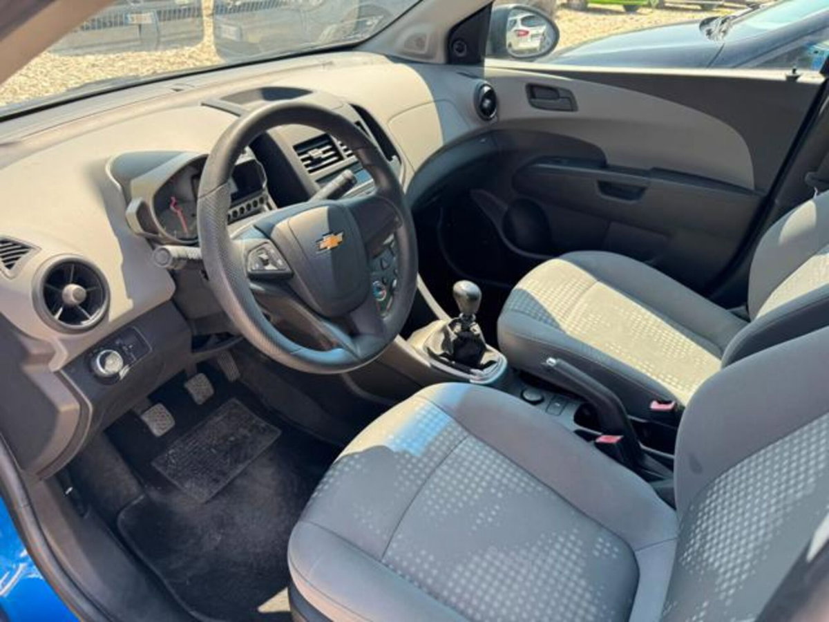 Chevrolet Aveo 1.2 70CV 5 porte LS (6)