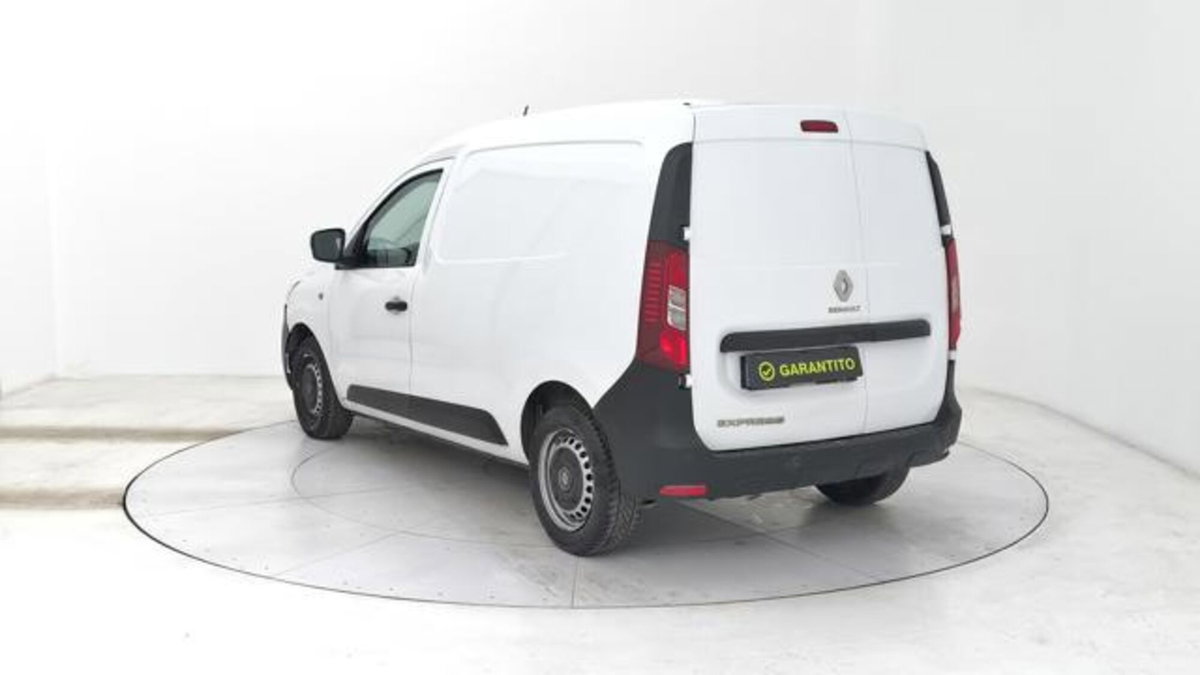 Renault Express van 1.5 Blue dci 95cv (3)