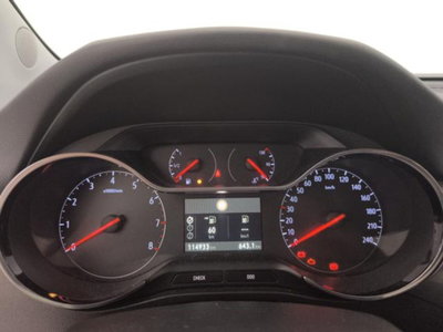 Opel Crossland 1.5 ecotec Elegance 110cv (13)