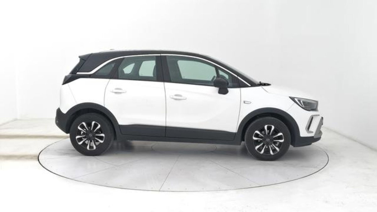 Opel Crossland 1.5 ecotec Elegance 110cv (6)