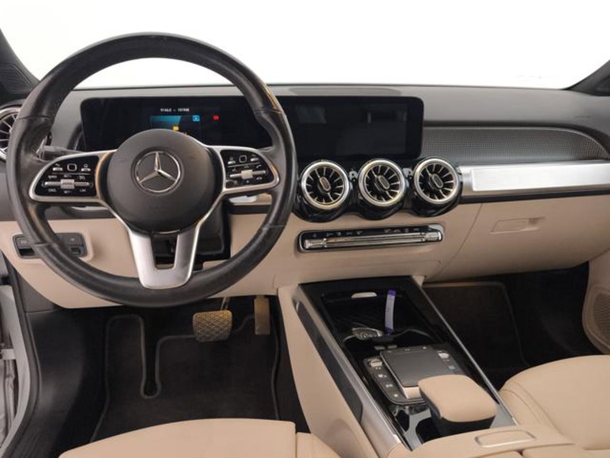 Mercedes-Benz GLB 220 d Automatic 4Matic Sport Plus (12)