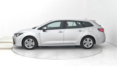 Toyota Corolla Touring Sports 1.8 Hybrid Business (2)
