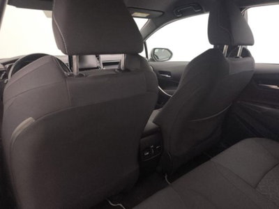 Toyota Corolla Touring Sports 1.8 Hybrid Business (20)