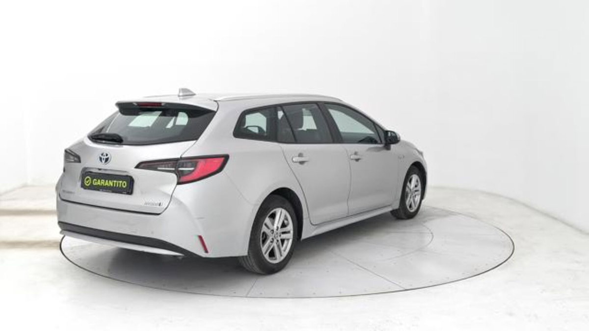 Toyota Corolla Touring Sports 1.8 Hybrid Business (5)