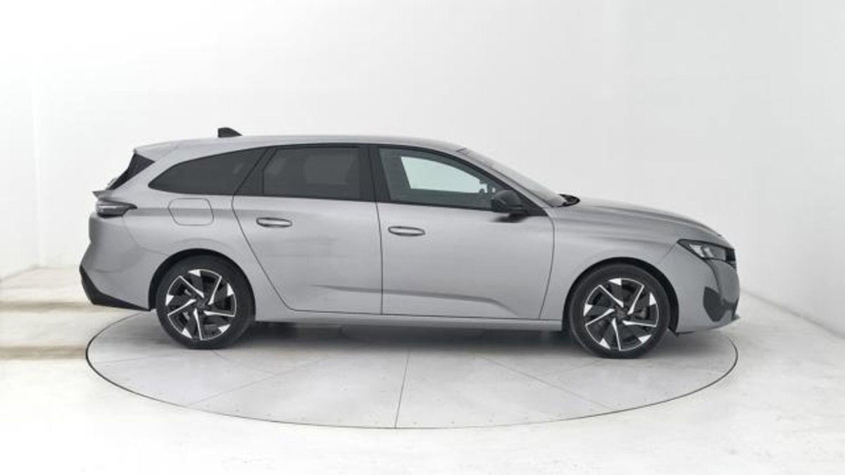 Peugeot 308 SW BlueHDi 130 S&S EAT8 Allure Pack (6)