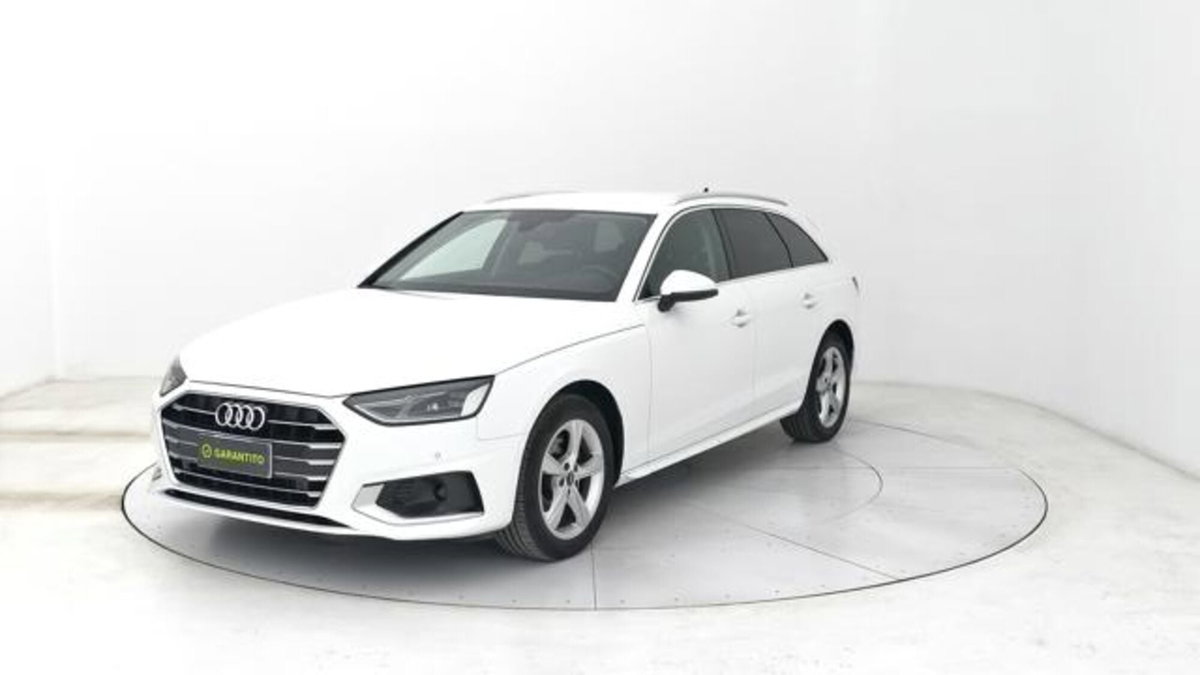 Audi A4 Avant 35 2.0 tdi mhev Business Advanced 163cv s-tronic