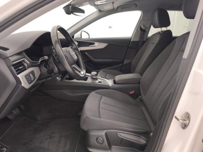 Audi A4 Avant 35 2.0 tdi mhev Business Advanced 163cv s-tronic (11)