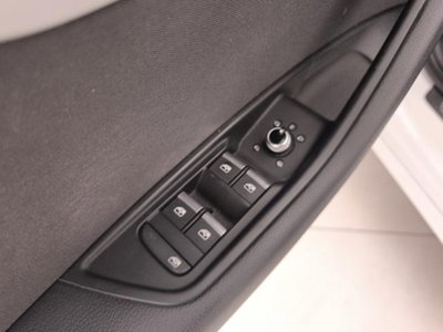 Audi A4 Avant 35 2.0 tdi mhev Business Advanced 163cv s-tronic (19)