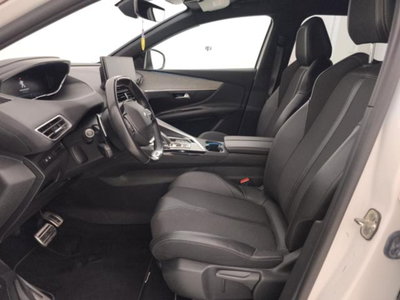 Peugeot 3008 BlueHDi 130 S&S EAT8 GT Pack (11)