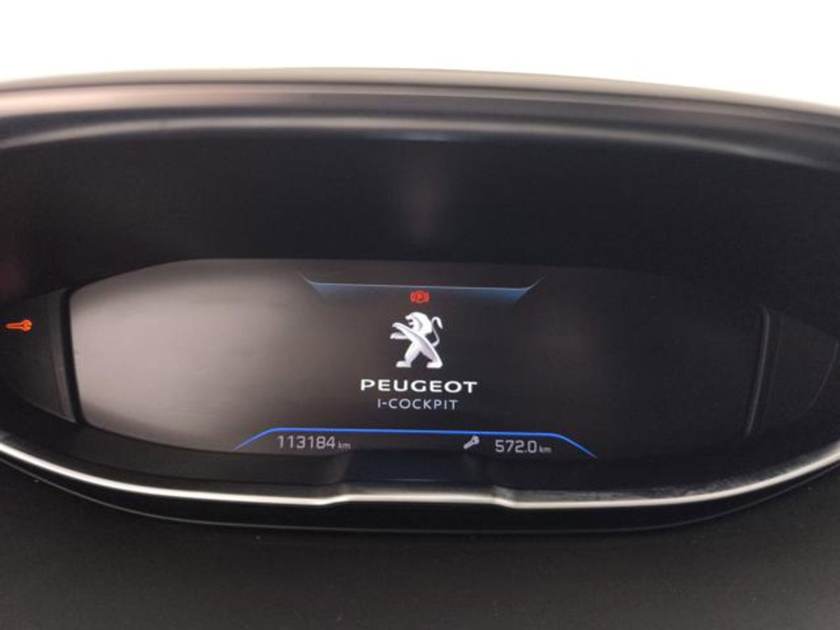 Peugeot 3008 BlueHDi 130 S&S EAT8 GT Pack (13)