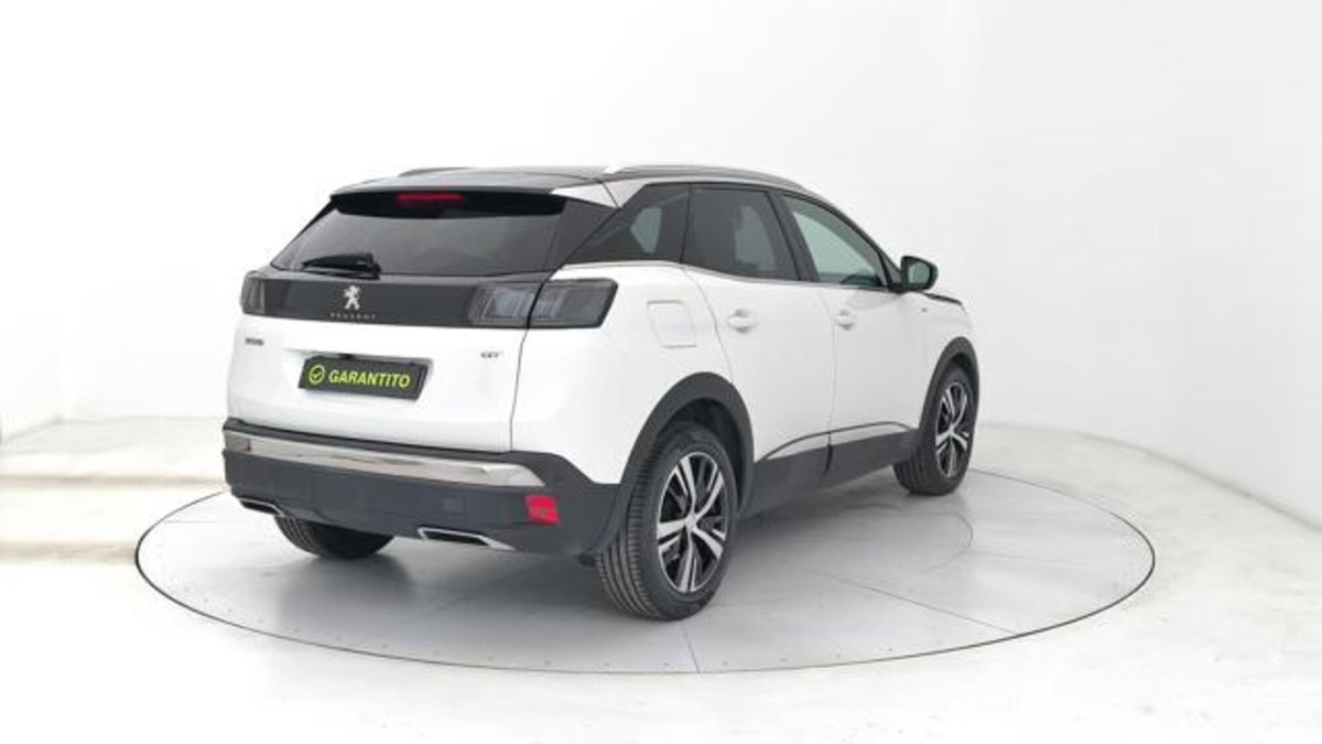 Peugeot 3008 BlueHDi 130 S&S EAT8 GT Pack (5)