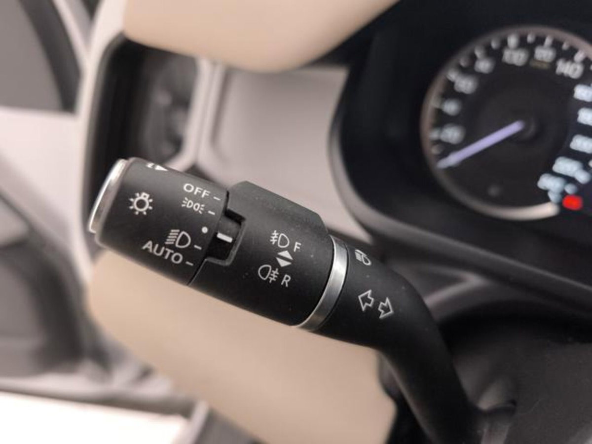 Land Rover Defender 110 3.0d i6 mhev X-Dynamic SE awd 250cv auto (16)