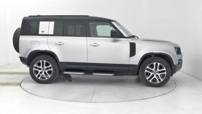 Land Rover Defender 110 3.0d i6 mhev X-Dynamic SE awd 250cv auto (6)