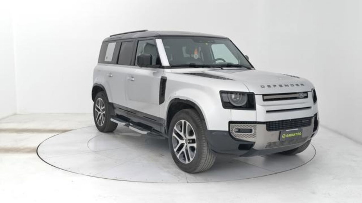 Land Rover Defender 110 3.0d i6 mhev X-Dynamic SE awd 250cv auto (7)