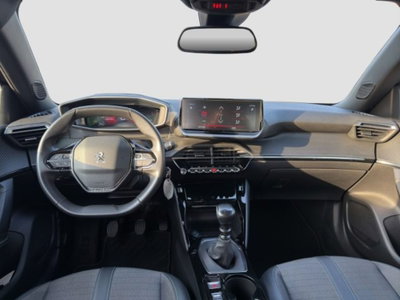 Peugeot 2008 PureTech 100 S&S Allure Pack (12)