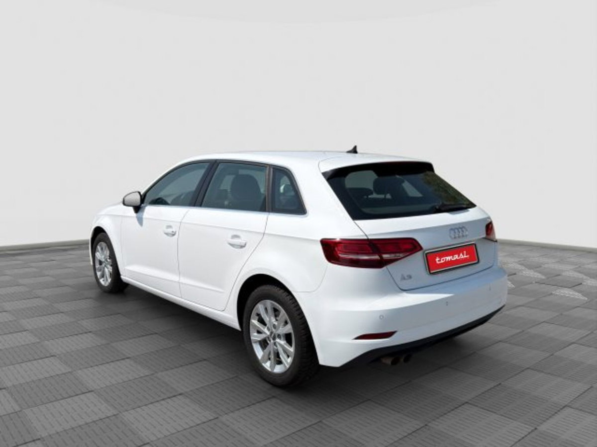 Audi A3 Sportback 35 TFSI COD S tronic Business (3)