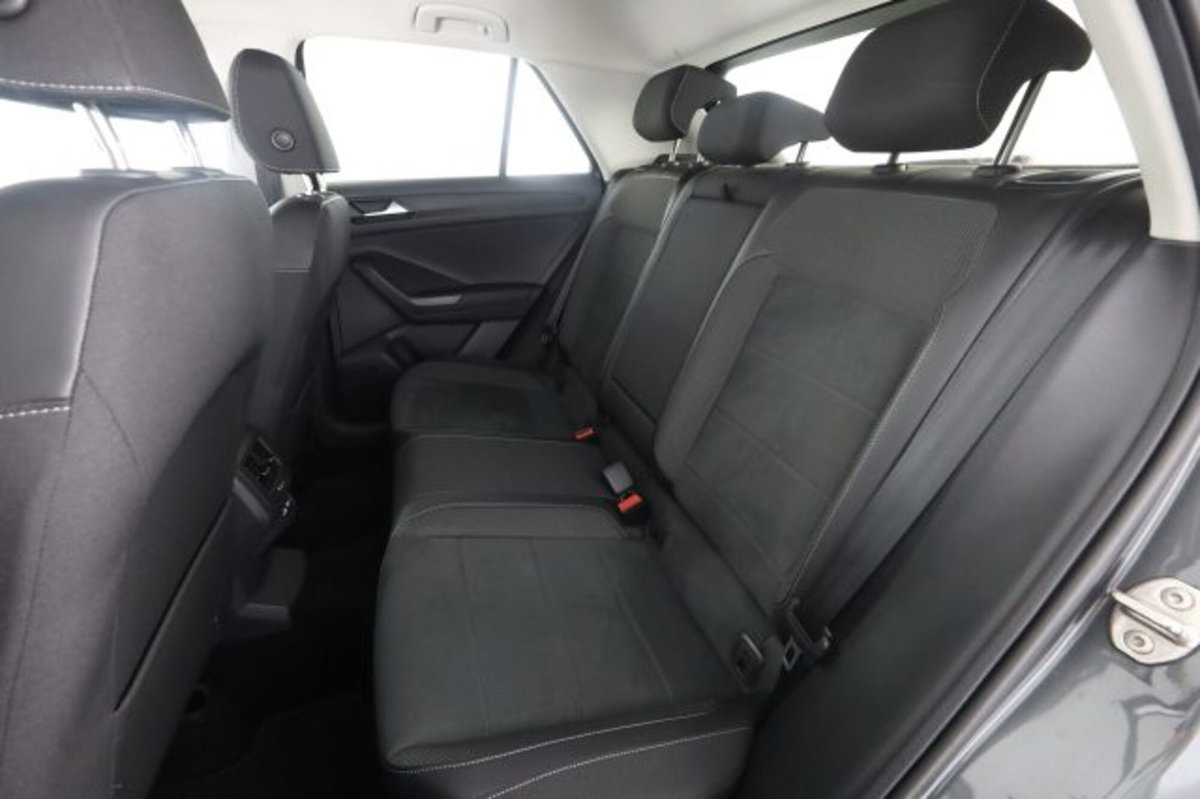 Volkswagen T-Roc 1.0 TSI Style (3)