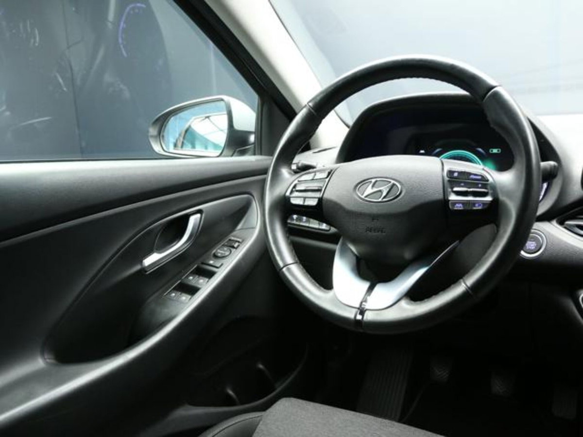 Hyundai i30 Fastback 1.0 T-GDI iMT 48V Prime (13)