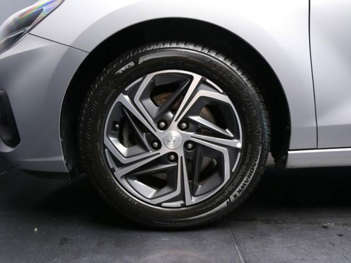 Hyundai i30 Fastback 1.0 T-GDI iMT 48V Prime (5)