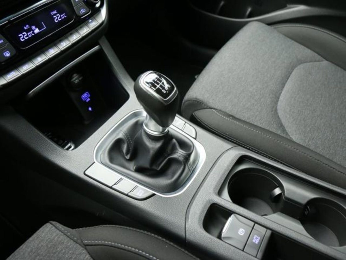 Hyundai i30 Fastback 1.0 T-GDI iMT 48V Prime (14)