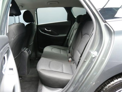 Hyundai i30 Fastback 1.0 T-GDI iMT 48V Prime (8)