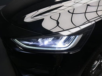 Ford Focus Station Wagon 1.0 EcoBoost Hybrid 155 CV SW ST-Line (10)