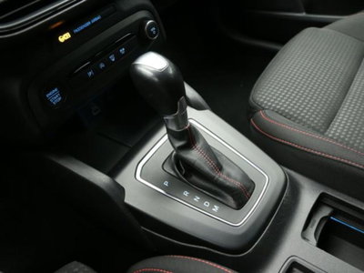 Ford Focus Station Wagon 1.0 EcoBoost Hybrid 155 CV SW ST-Line (13)