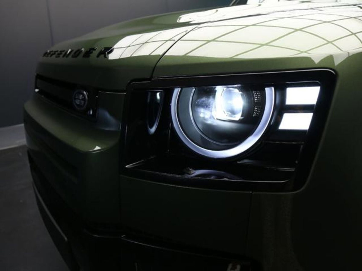 Land Rover Defender 110 3.0d i6 mhev X-Dynamic HSE awd 250cv auto (11)