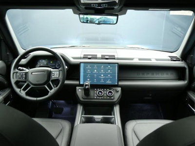Land Rover Defender 110 3.0d i6 mhev X-Dynamic HSE awd 250cv auto (13)