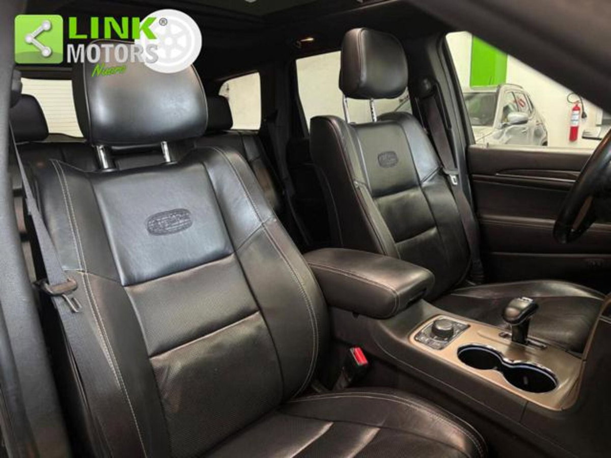 Jeep Grand Cherokee 3.0 V6 CRD 250 CV Multijet II Overland (15)