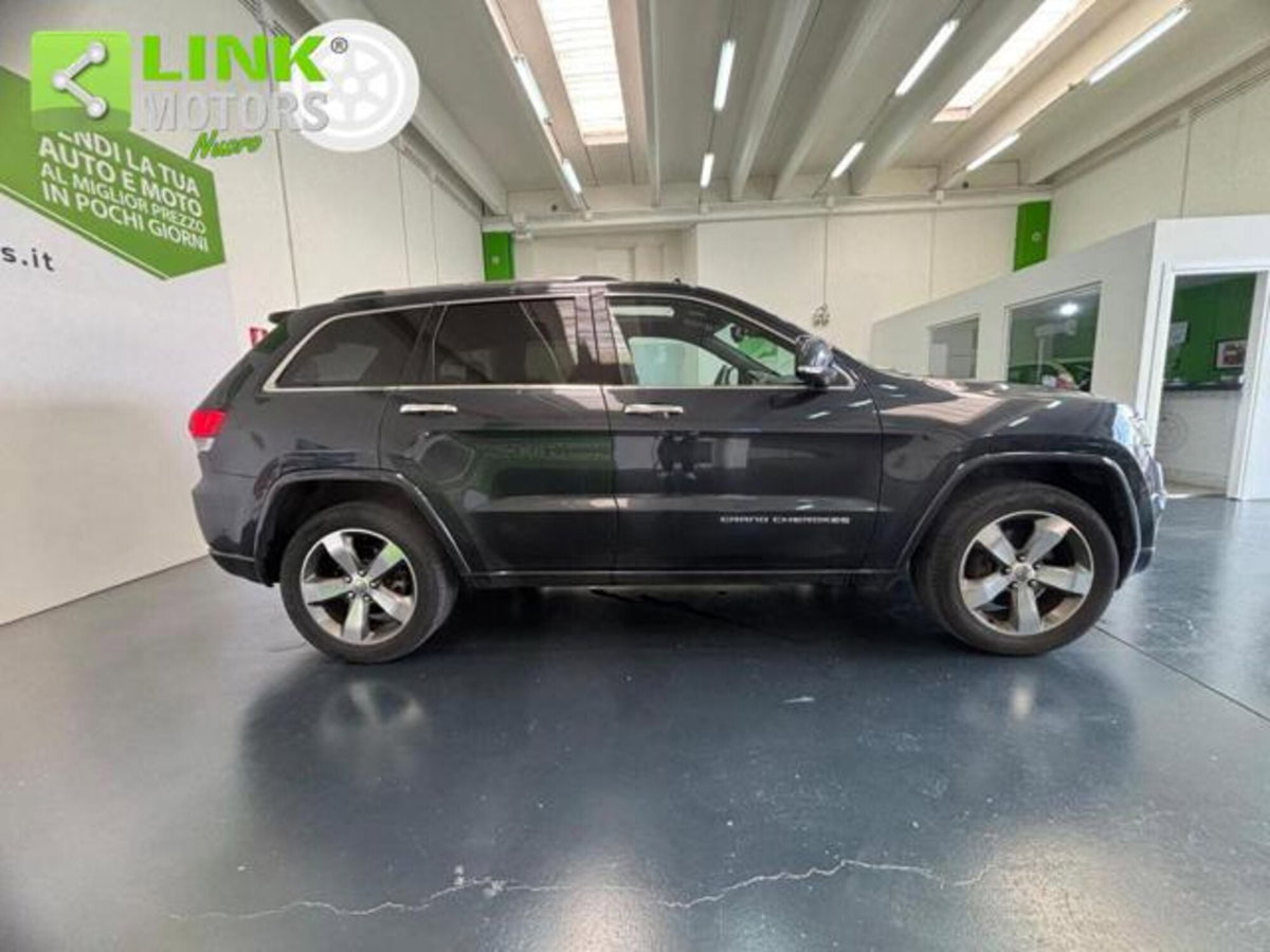 Jeep Grand Cherokee 3.0 V6 CRD 250 CV Multijet II Overland (6)