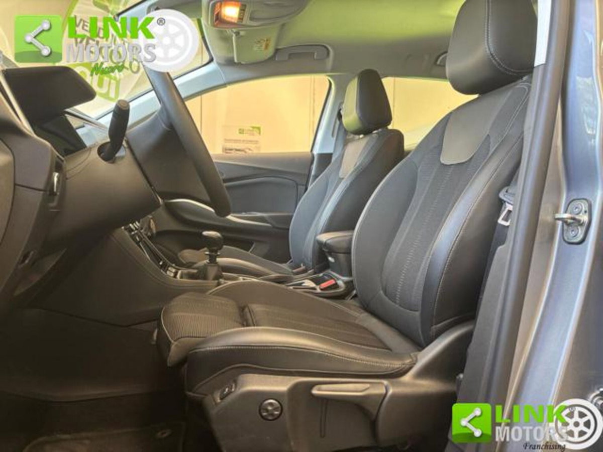Opel Grandland 1.2 Turbo 12V 130 CV aut. Business Elegance (12)