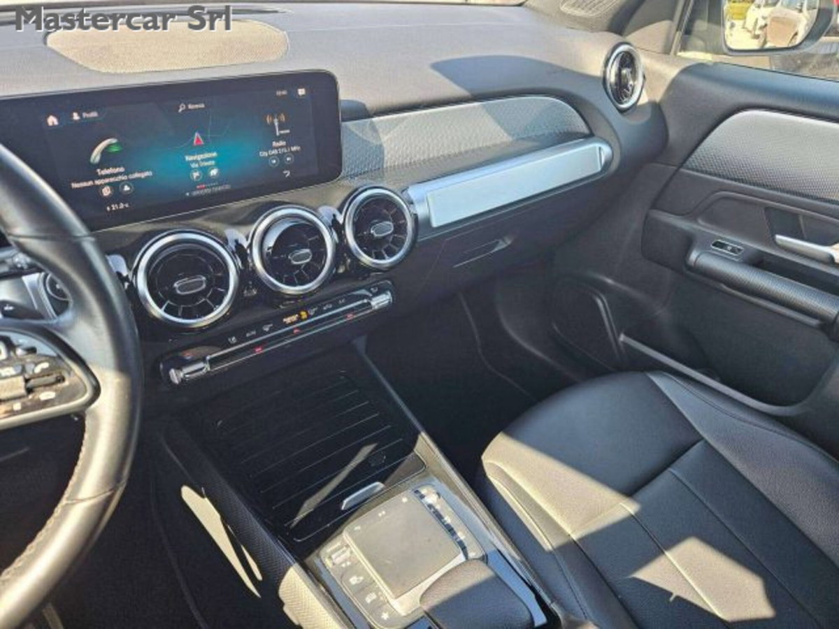 Mercedes-Benz GLB 200 d Business Extra auto 7p.ti (15)